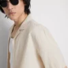 Camisas de manga curta em mistura de linho