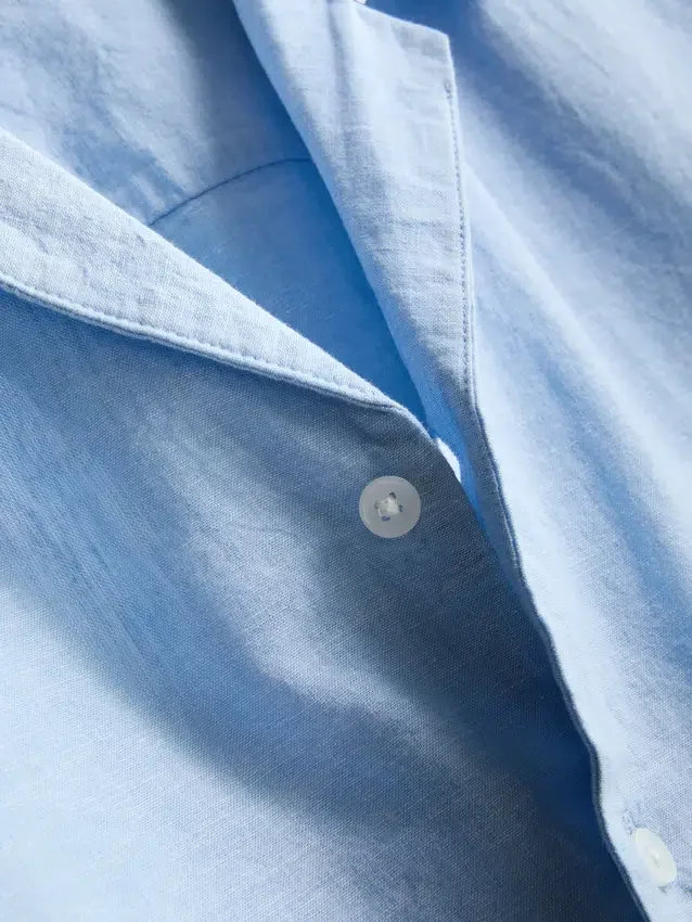 Camisas de manga curta em mistura de linho
