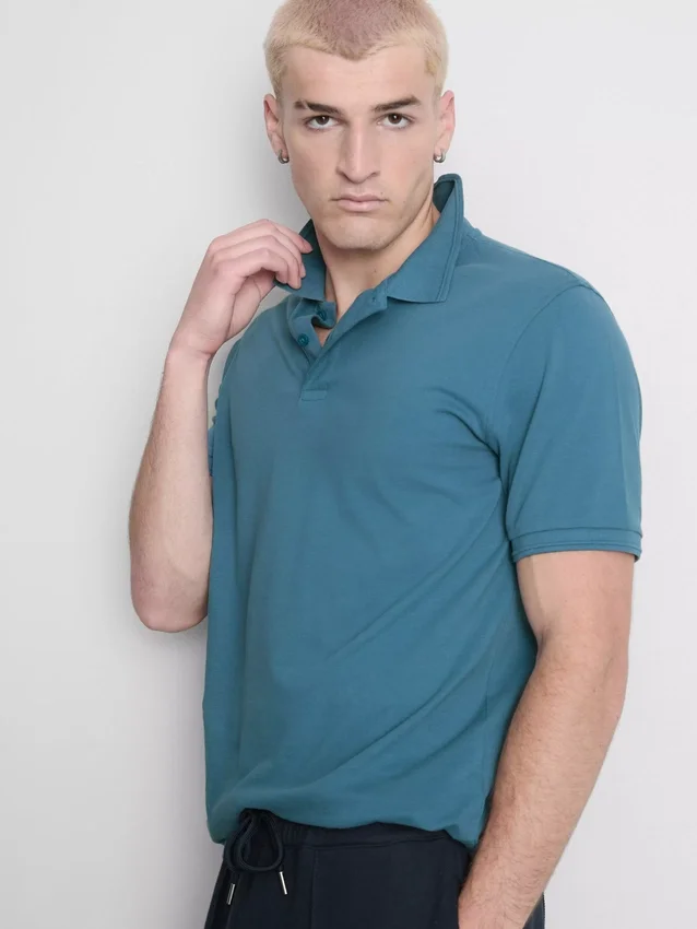 Camisas elásticas Essential