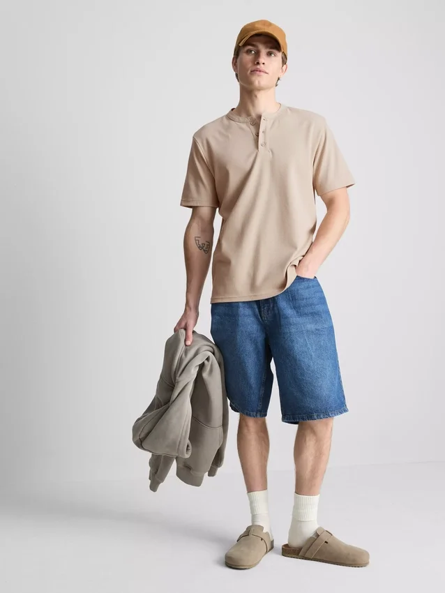 Camisas Henley texturadas