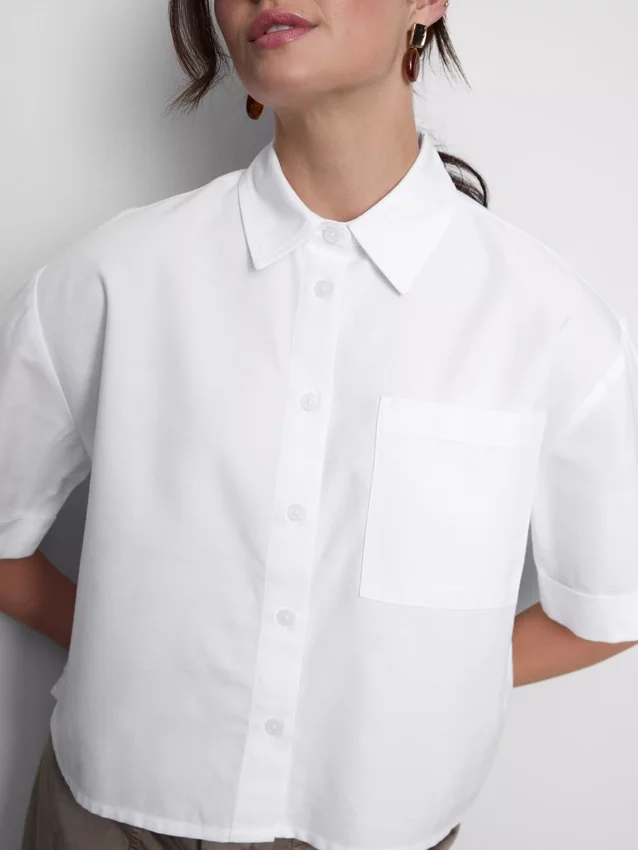 Camisas oxford curtas, de corte quadrado e manga curta