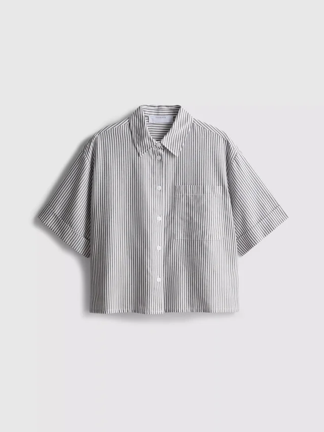 Camisas oxford curtas, de corte quadrado e manga curta