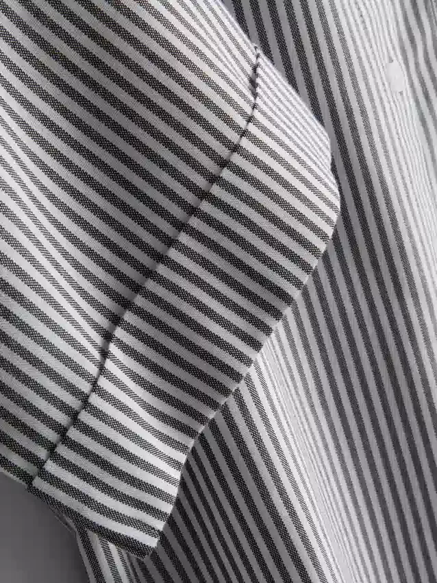 Camisas oxford curtas, de corte quadrado e manga curta