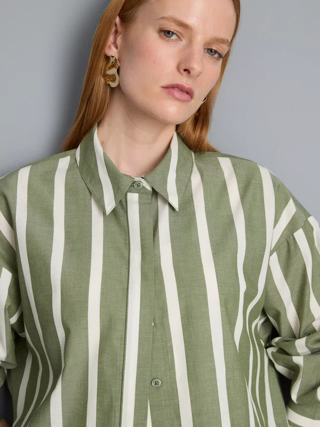 Camisas às riscas em popeline de algodão