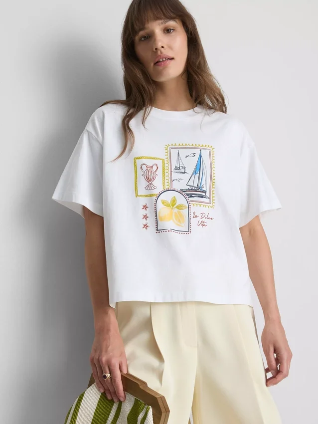 Camiseta gráfica de algodão com corte largo