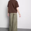 Camiseta gráfica de algodão com corte largo