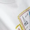 Camiseta gráfica de algodão com corte largo