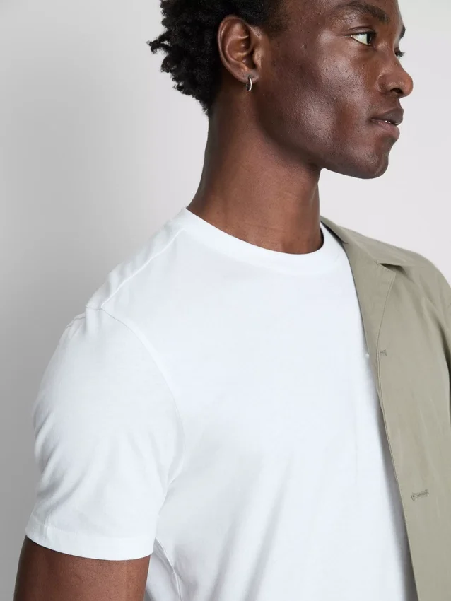 Camisola branca de corte regular