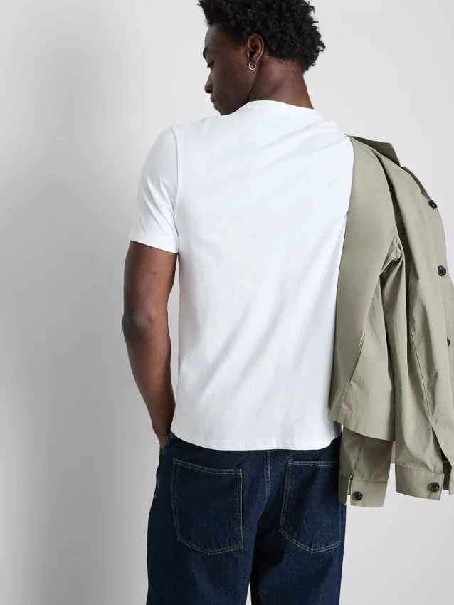 Camisola branca de corte regular