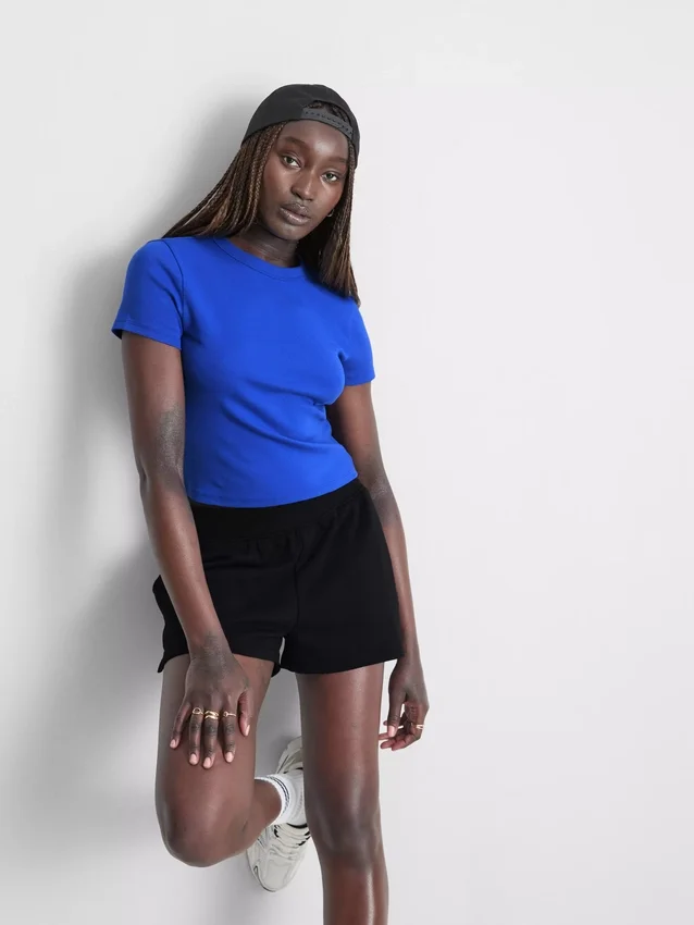 Camisola básica para bebé com elevado teor de algodão
