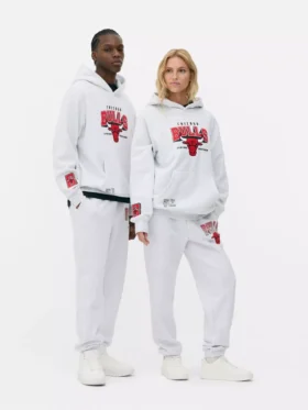Camisola com capuz com o logótipo dos Chicago Bulls da NBA