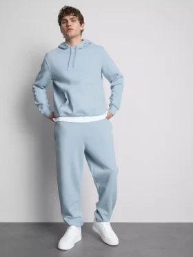 Camisola com capuz e cordão Essential