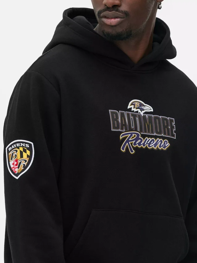 Camisola com capuz estampada dos Baltimore Ravens da NFL