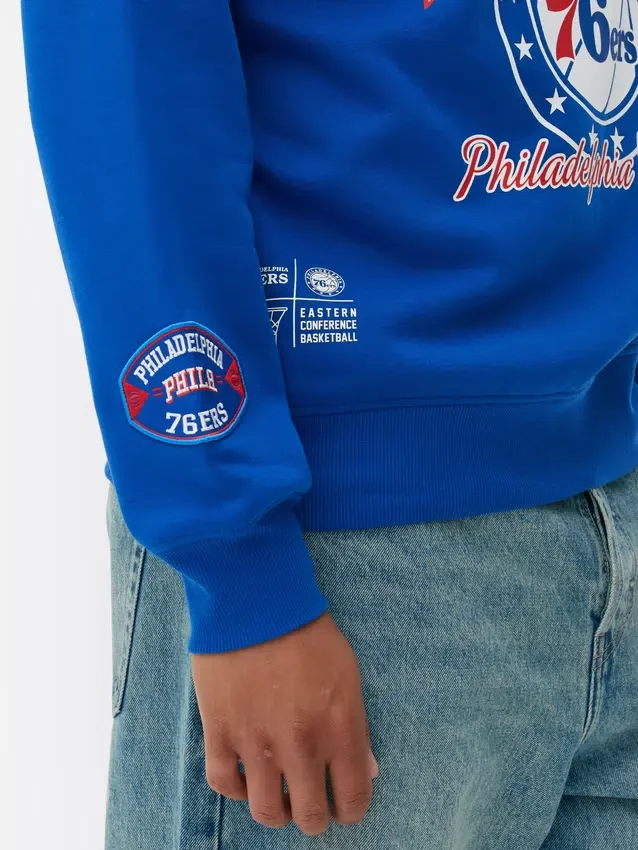 Camisola com estampado dos Philadelphia 76ers da NBA