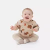 Camisola com gola redonda e animais da floresta