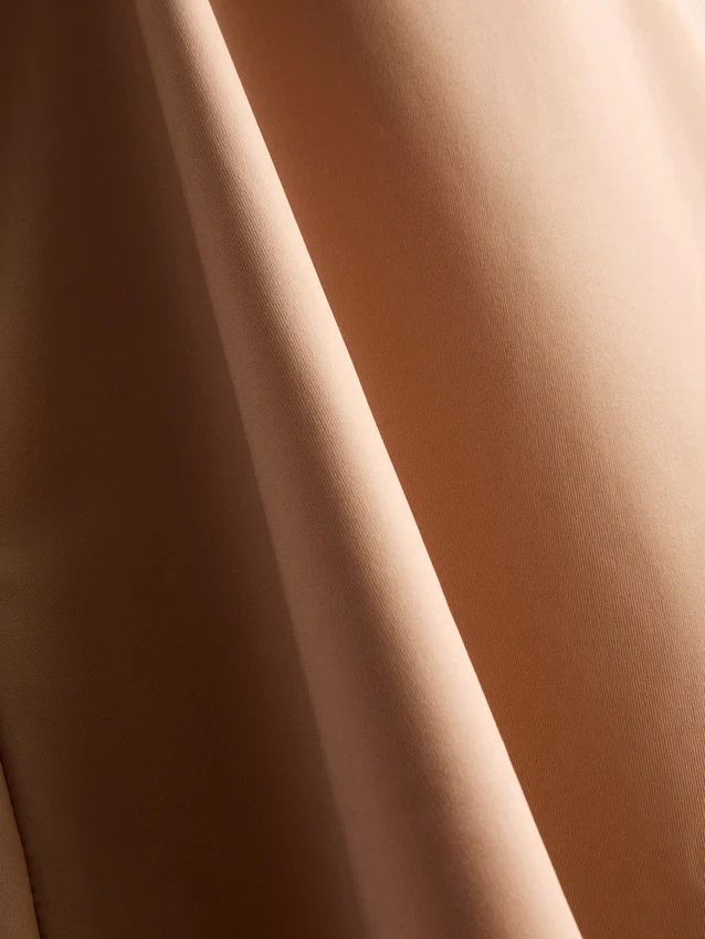 Camisola com sutiã incorporado sem costuras