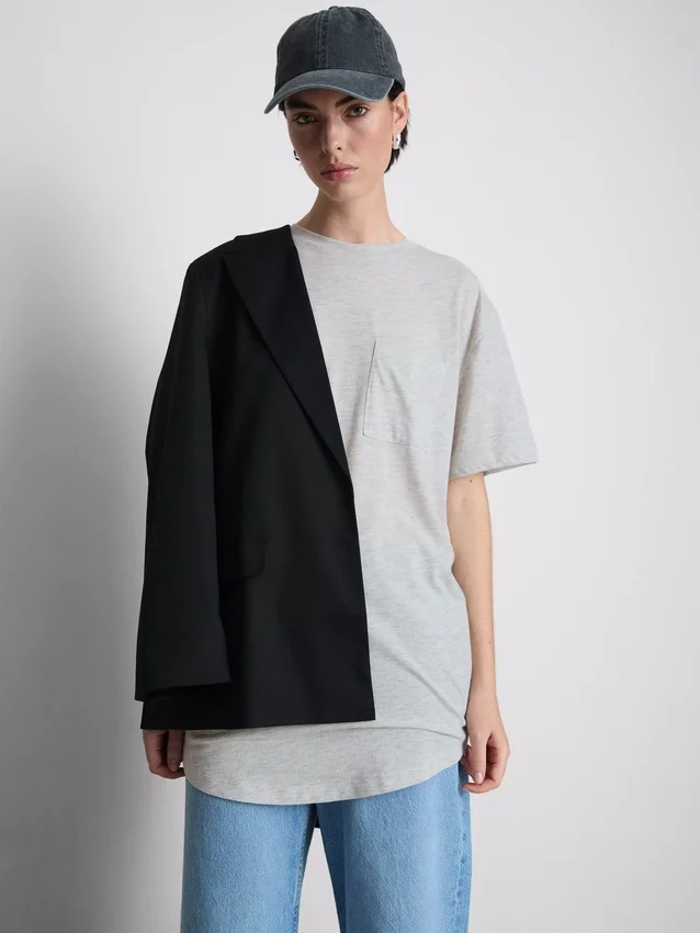 Camisola comprida com bolso de remendo