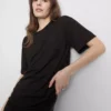 Camisola comprida com bolso de remendo
