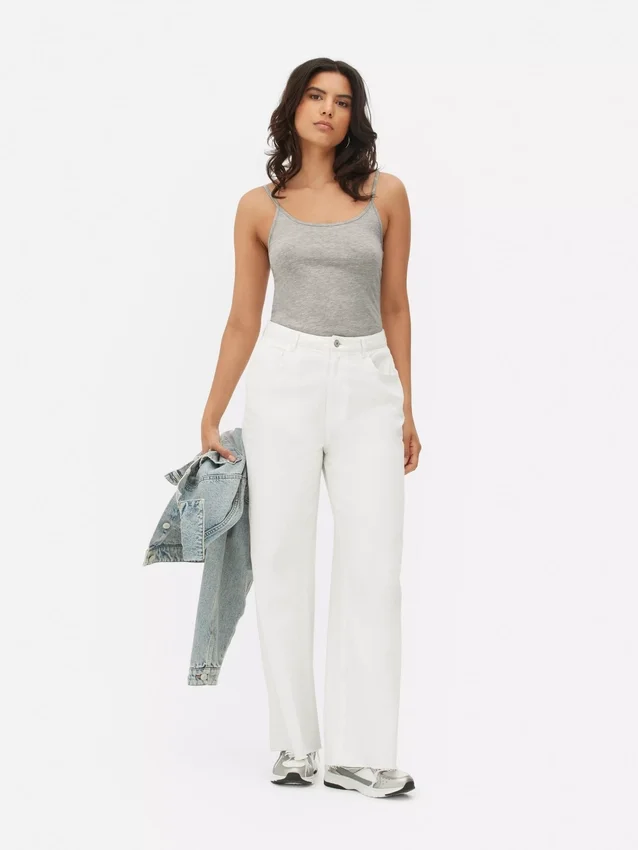 Camisola de alças elástica com decote redondo