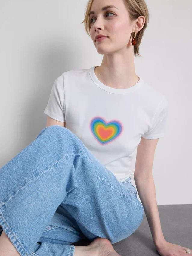 Camisola de bebé com coração «Pride», rica em algodão