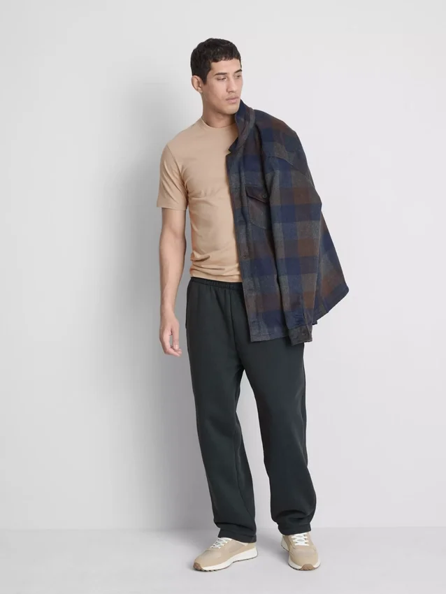 Camisola de corte justo e elástica