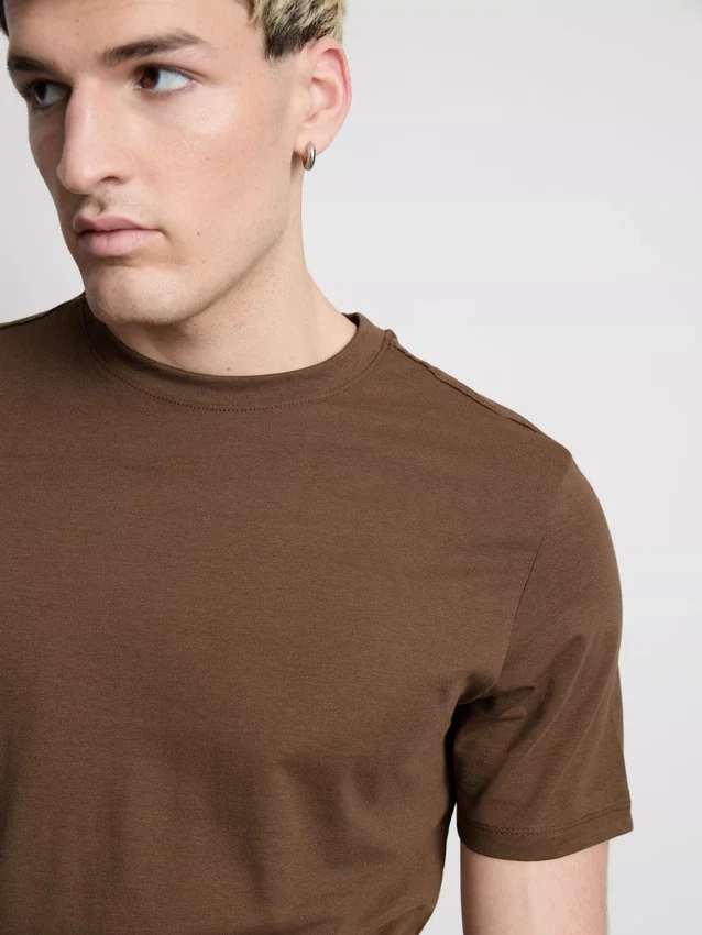 Camisola de corte justo e elástica