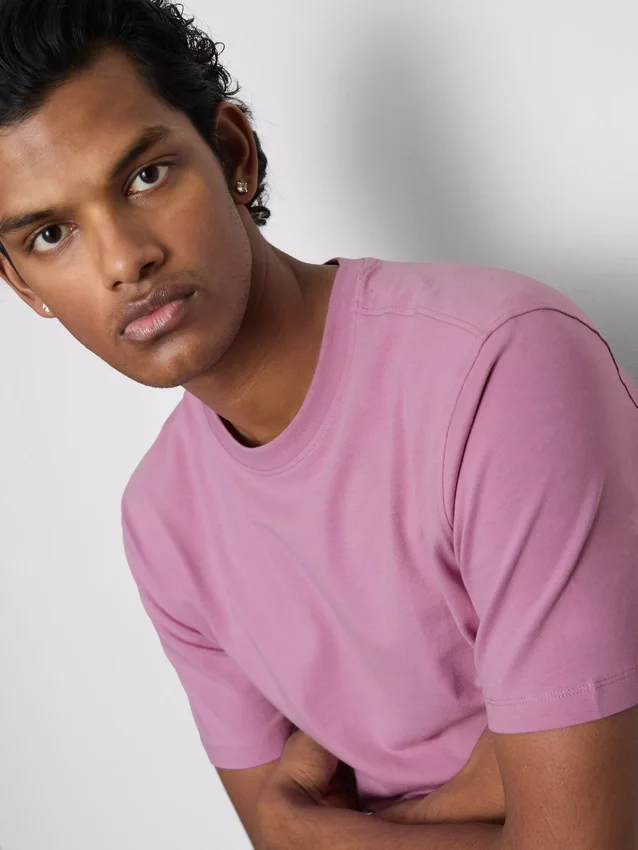 Camisola de corte justo e elástica