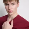 Camisola de corte justo e elástica