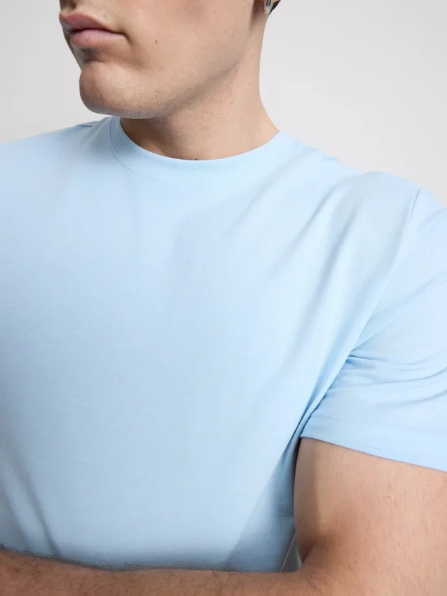Camisola de corte justo e elástica