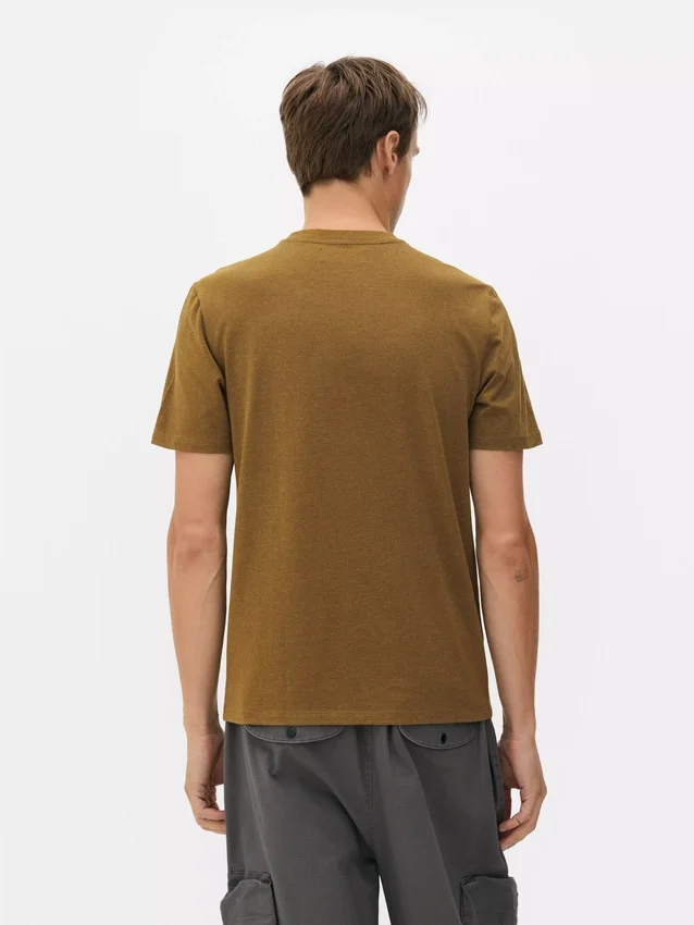 Camisola de corte justo e elástica