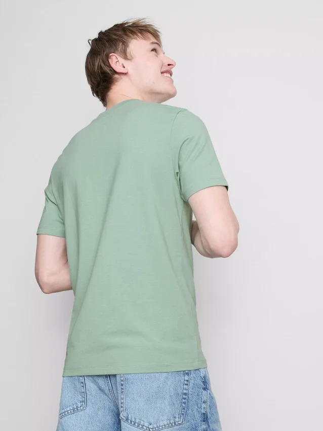 Camisola de corte justo e elástica