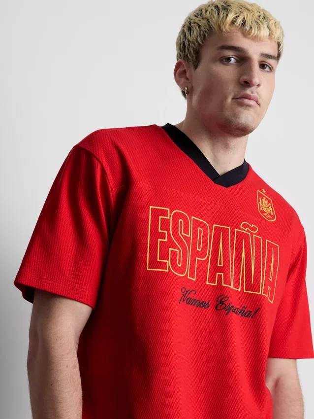 Camisola de futebol com grafismo da Espanha