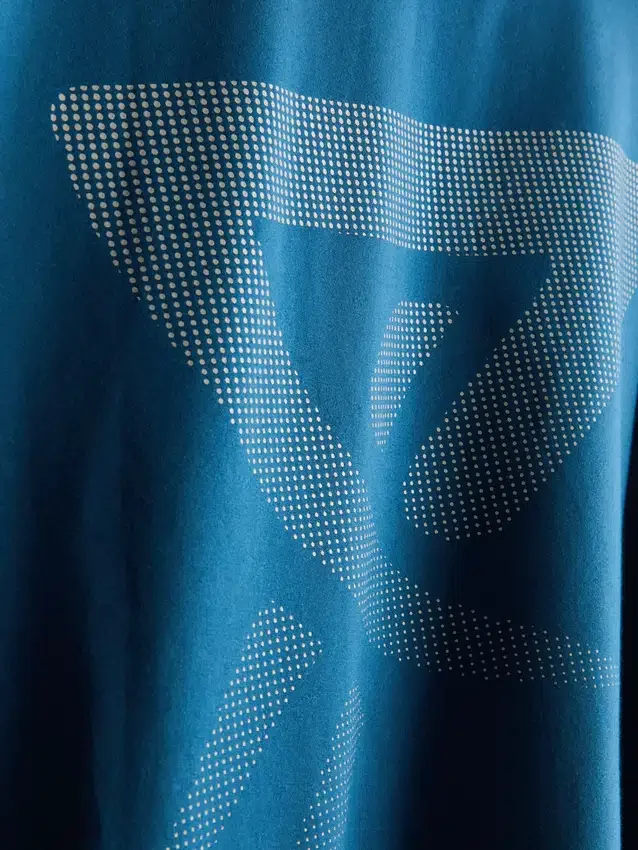 Camisola de ginástica de manga curta