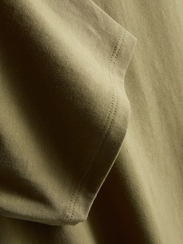 Camisola de gola redonda em algodão de alta qualidade