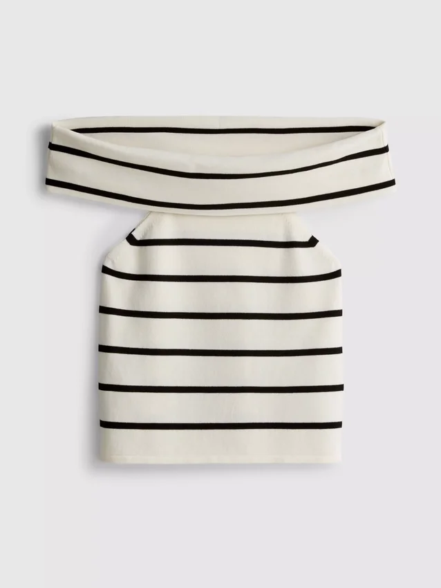 Camisola de malha com ombros à vista
