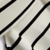 Camisola de malha com ombros à vista
