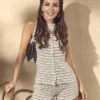 Camisola de malha às riscas com botões da Paula Echevarría