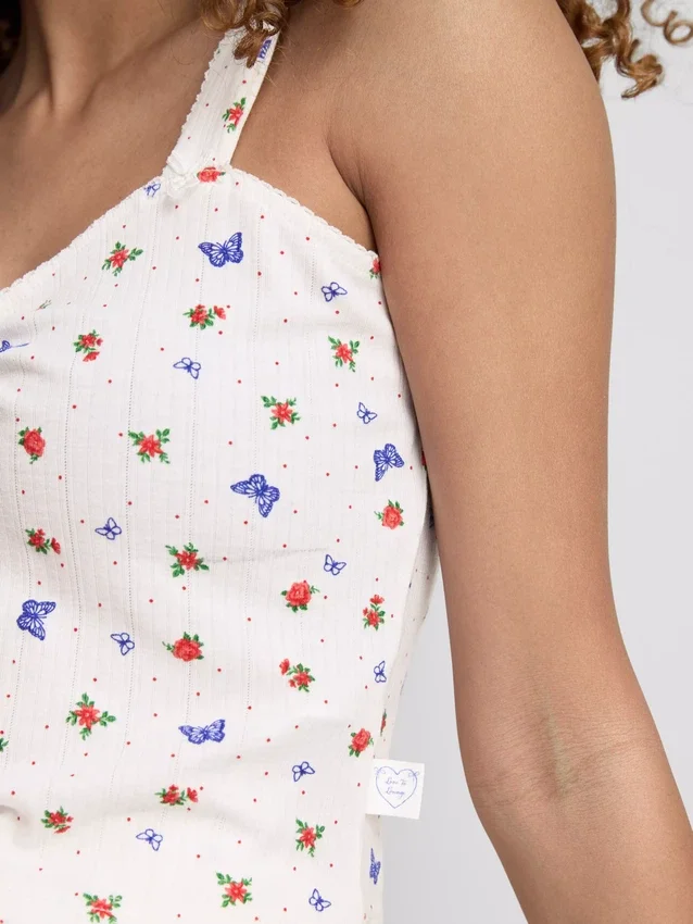 Camisola de pijama com padrão de borboletas em malha canelada
