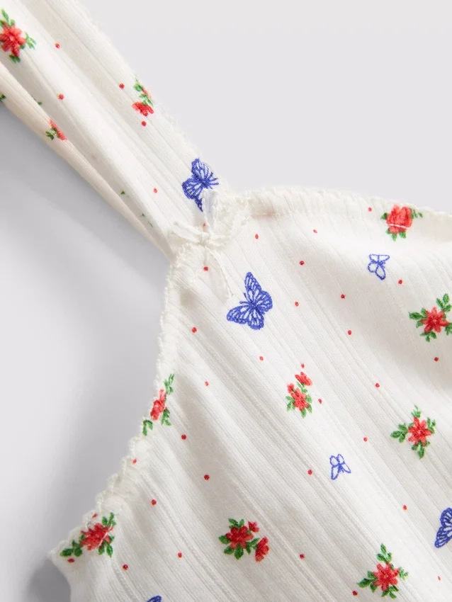 Camisola de pijama com padrão de borboletas em malha canelada
