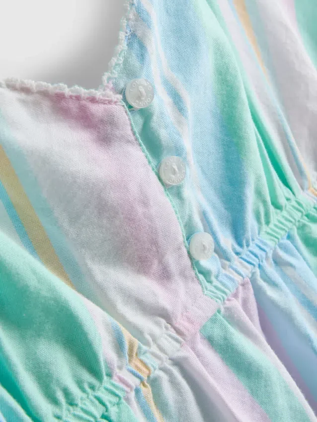 Camisola de pijama em tons pastel para relaxar