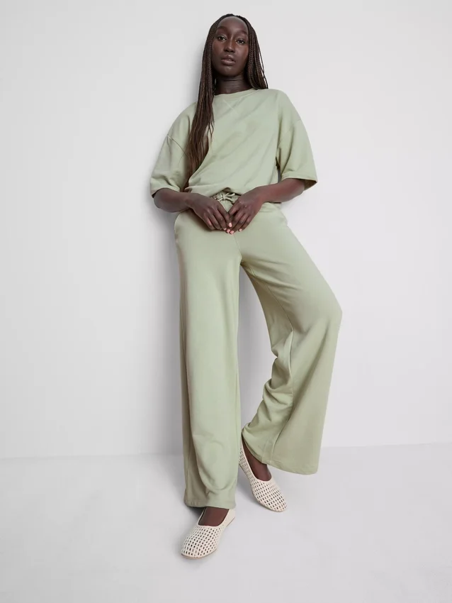 Camisola descontraída com elevado teor de algodão