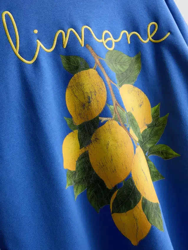 Camisola descontraída em tom de limão, com elevado teor de algodão