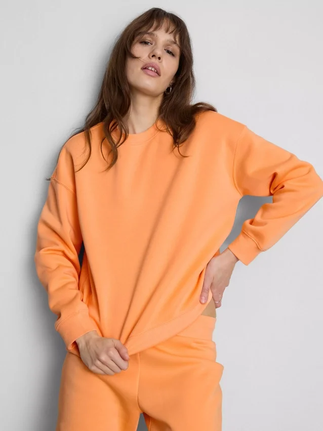 Camisola desportiva essencial