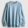 Camisola oversized com ombros caídos