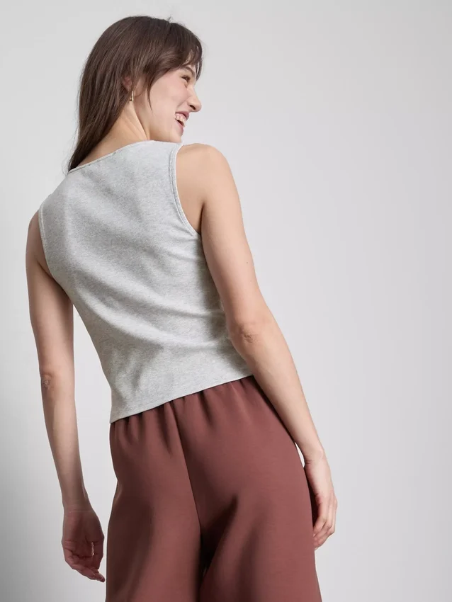 Camisola sem mangas com botões, rica em algodão