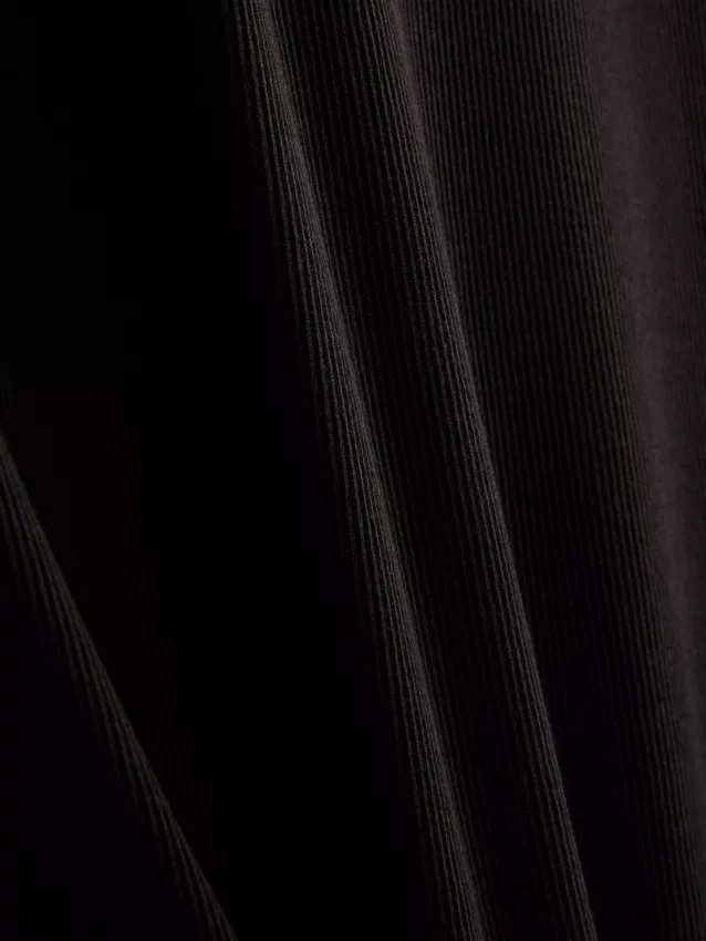 Camisola sem mangas com canelado
