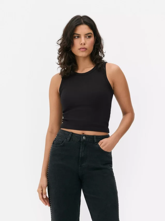Camisola sem mangas com costas em estilo nadador e canelado