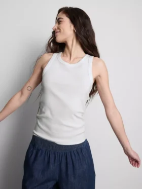 Camisola sem mangas com costas em forma de «racerback» e canelado, rica em algodão