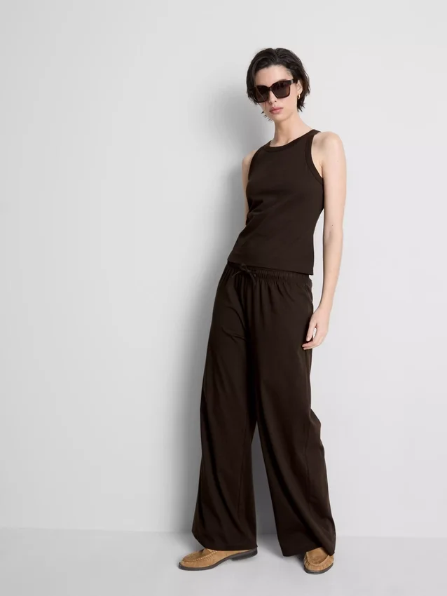 Camisola sem mangas com costas em Y em algodão