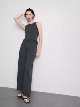 Camisola sem mangas com costas em Y em algodão